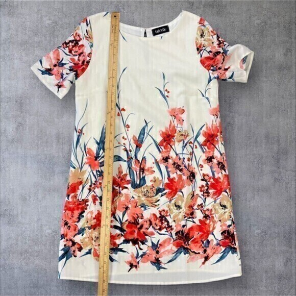 Fabrik Dress Womens Medium Floral Print Round Neck Knee Length Bohemian Coastal - Picture 11 of 14